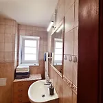 Apartment Big Huge Center 84m Nivy
