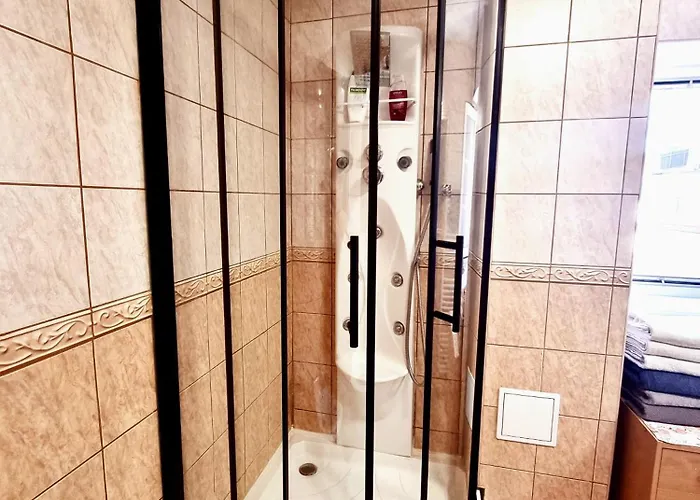 Big Huge Center 84m Nivy Bratislava